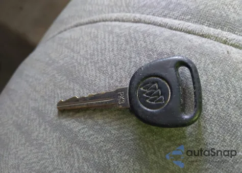 2004 Buick Lesabre Custom z USA, uszkodzony, nr VIN 1G4HP52K944156350